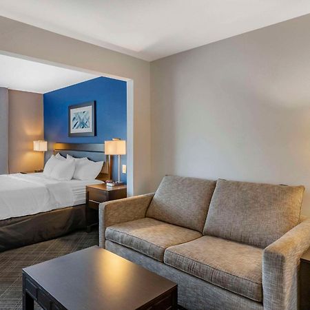 Comfort Inn & Suites Grand Blanc-Flint Exteriér fotografie