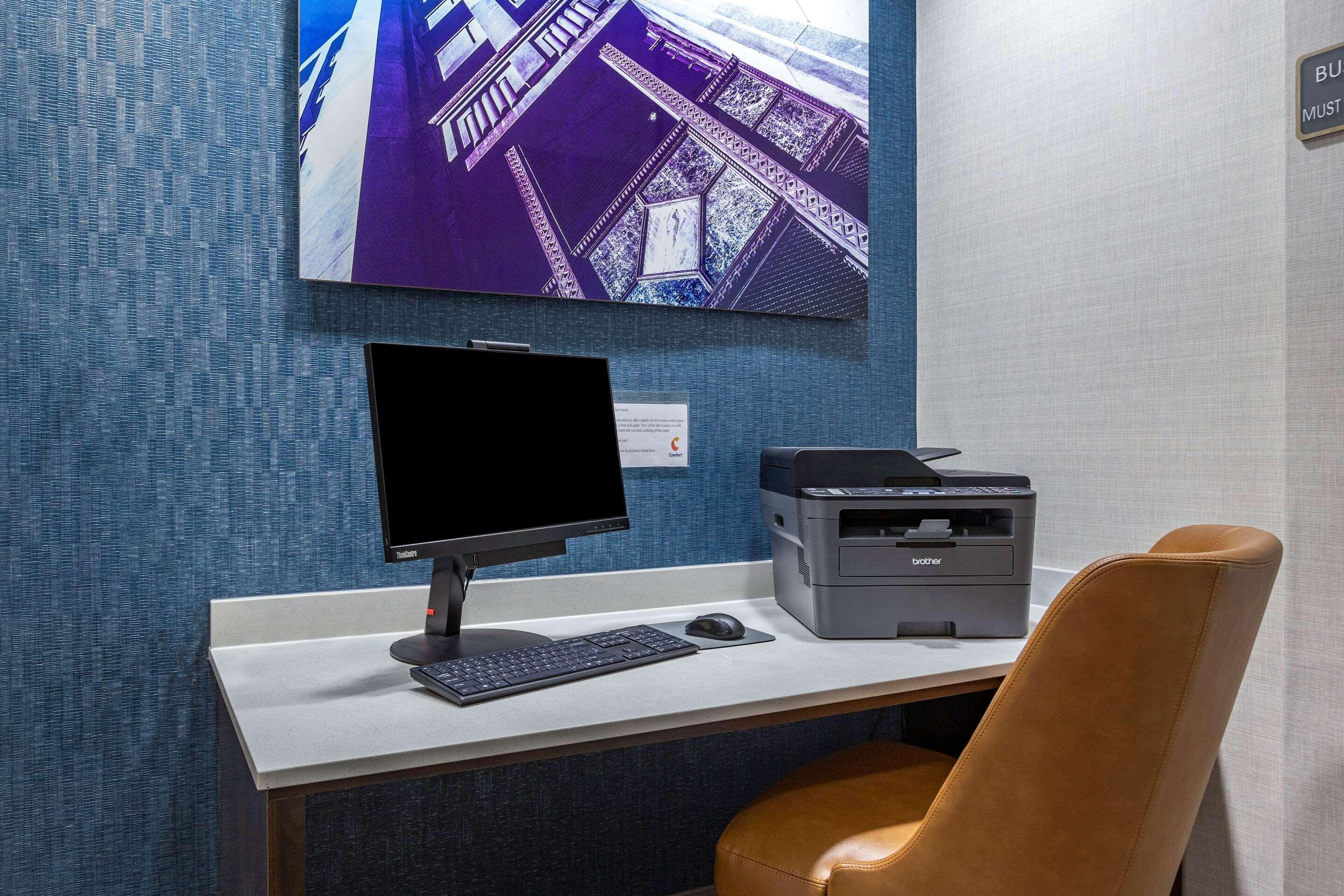 Comfort Inn & Suites Grand Blanc-Flint Exteriér fotografie