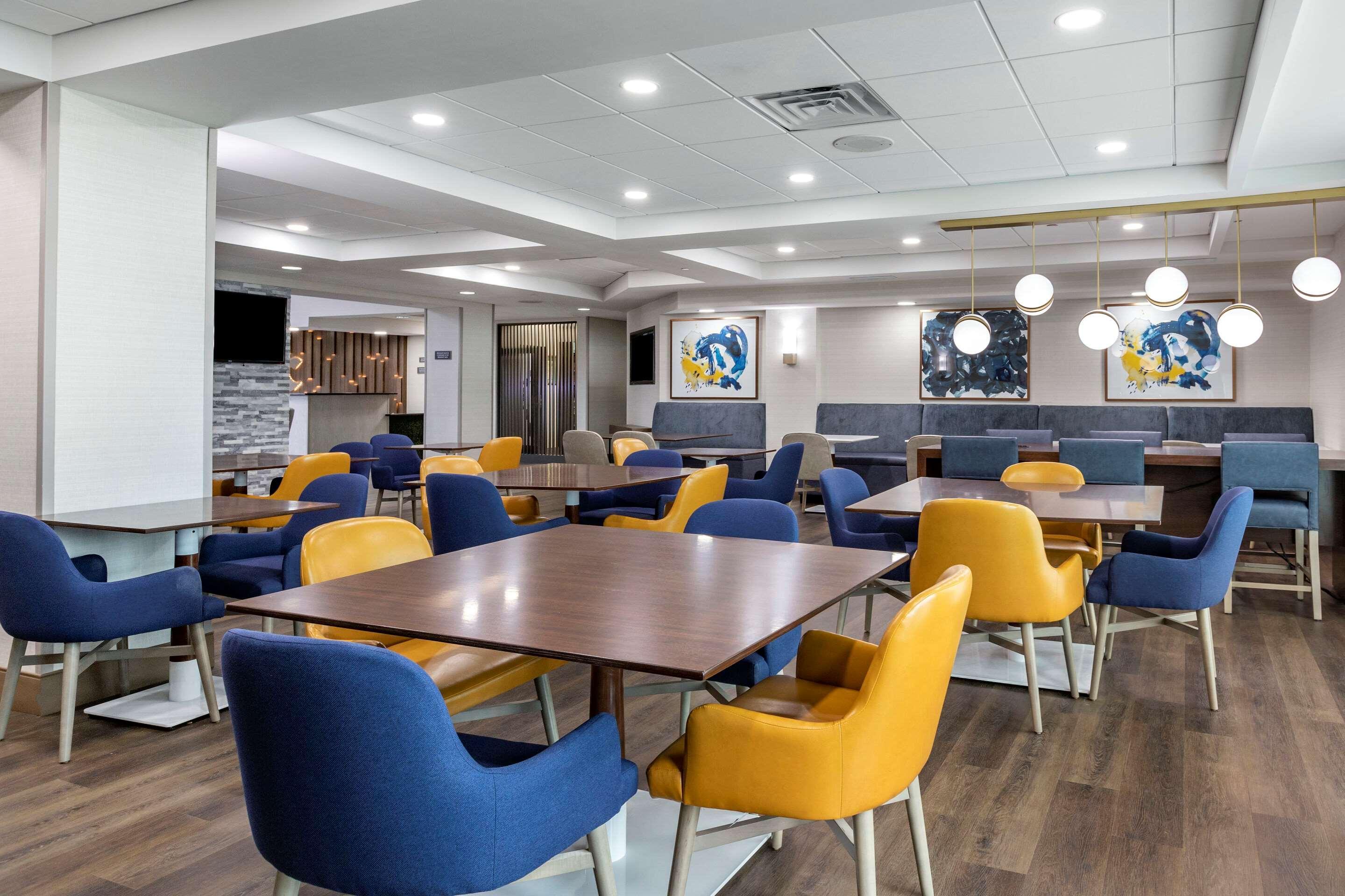 Comfort Inn & Suites Grand Blanc-Flint Exteriér fotografie