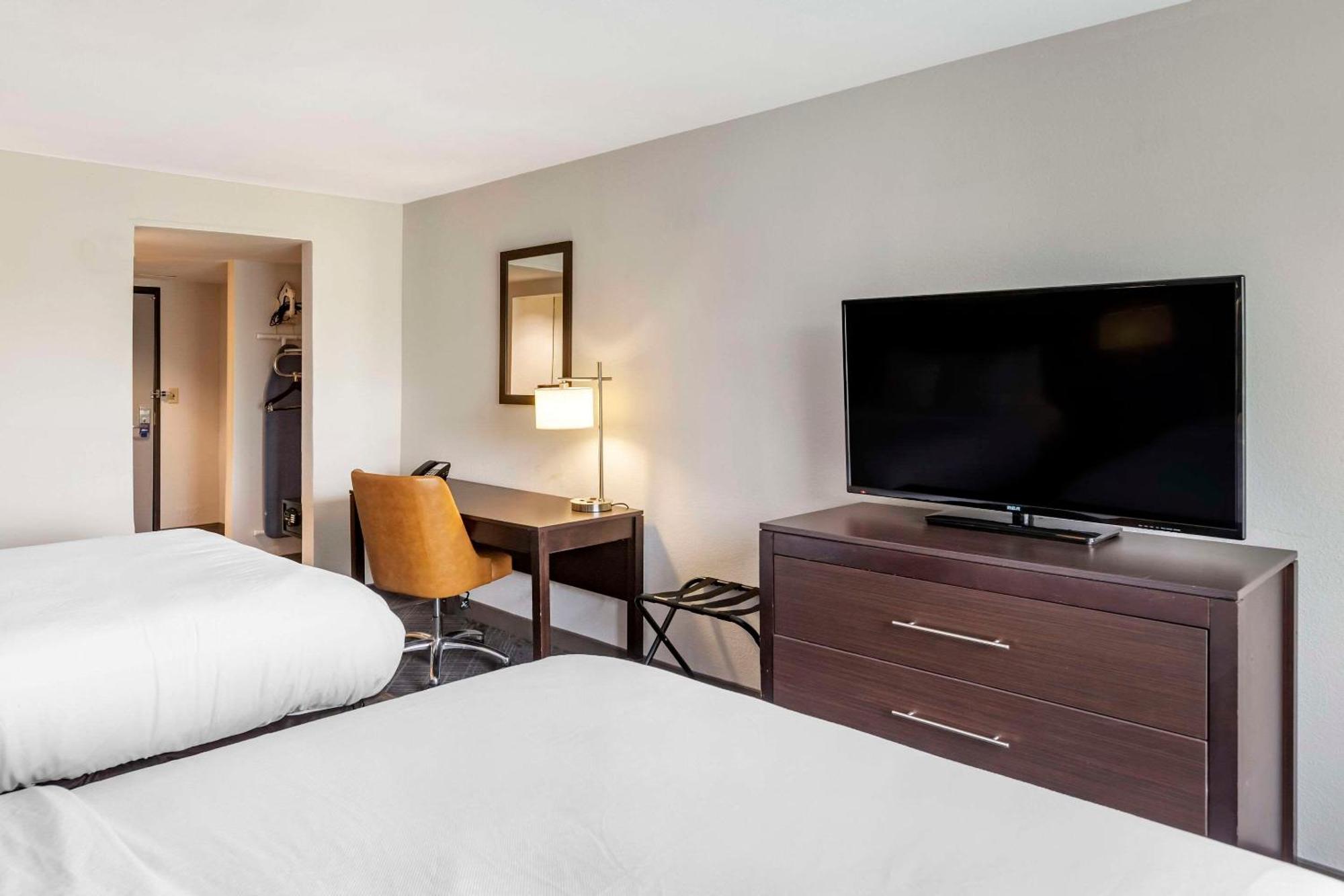 Comfort Inn & Suites Grand Blanc-Flint Exteriér fotografie